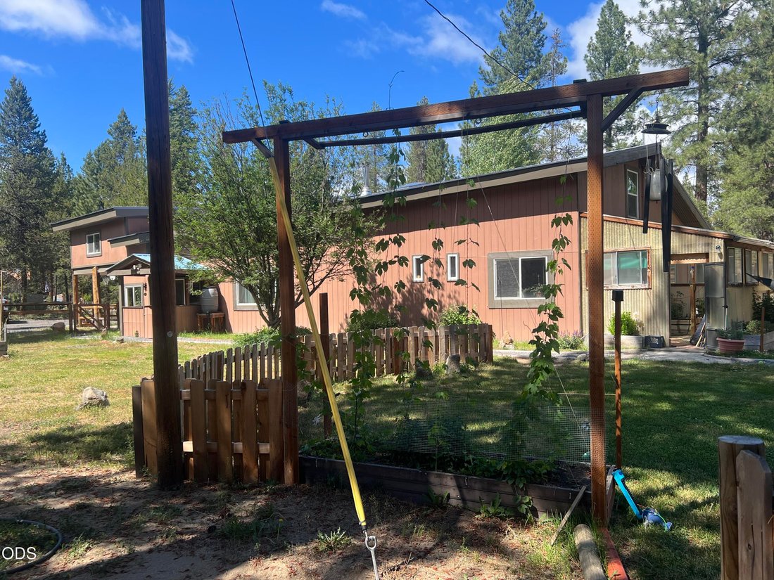 House in La Pine, Oregon, United States 1 - 18301431
