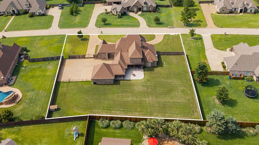 Casa a Longview, Texas, Stati Uniti 1 - 18299588
