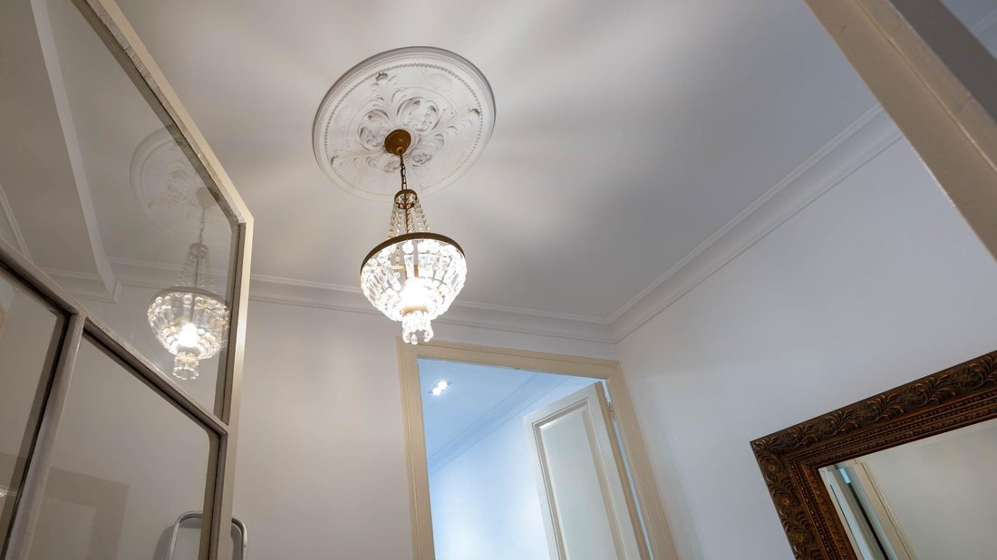Apartment in Eixample, Barcelona, Spain 5 - 18302271