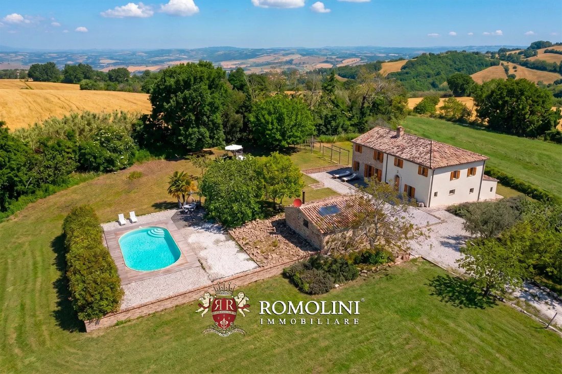 House in Cingoli, Marche, Italy 1 - 18027342