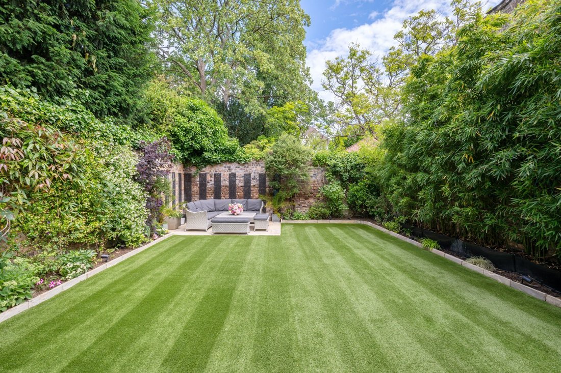 House in Hampstead, Camden, England 2 - 18298831