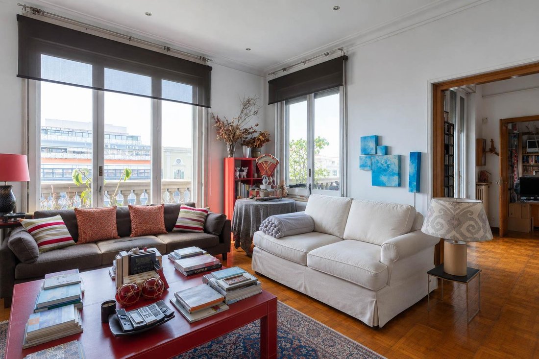 Apartment in Sarrià-Sant Gervasi, Barcelona, Spain 3 - 18301591