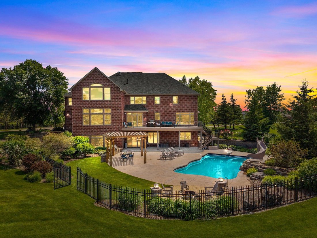 House in Appleton, Wisconsin, United States 2 - 17946305