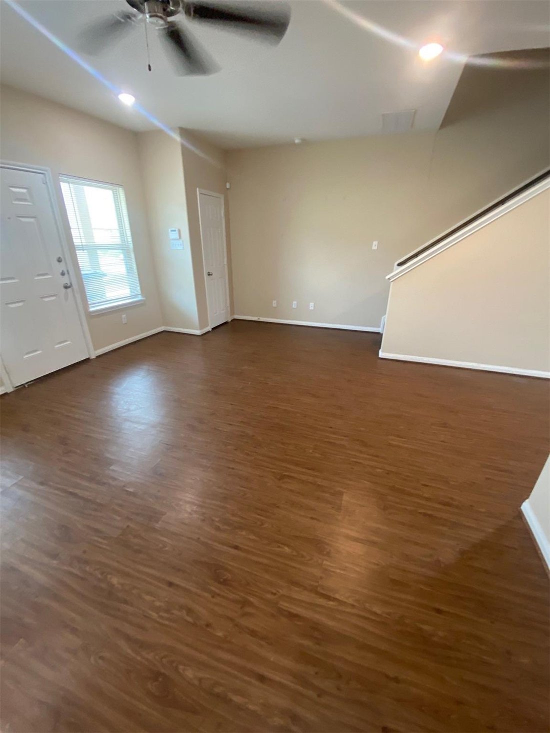 Houston, Texas, United States 2 - 18302096