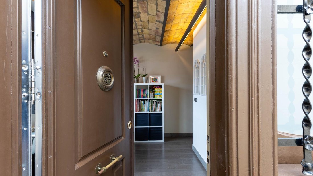 Apartment in Eixample, Barcelona, Spain 2 - 18301653