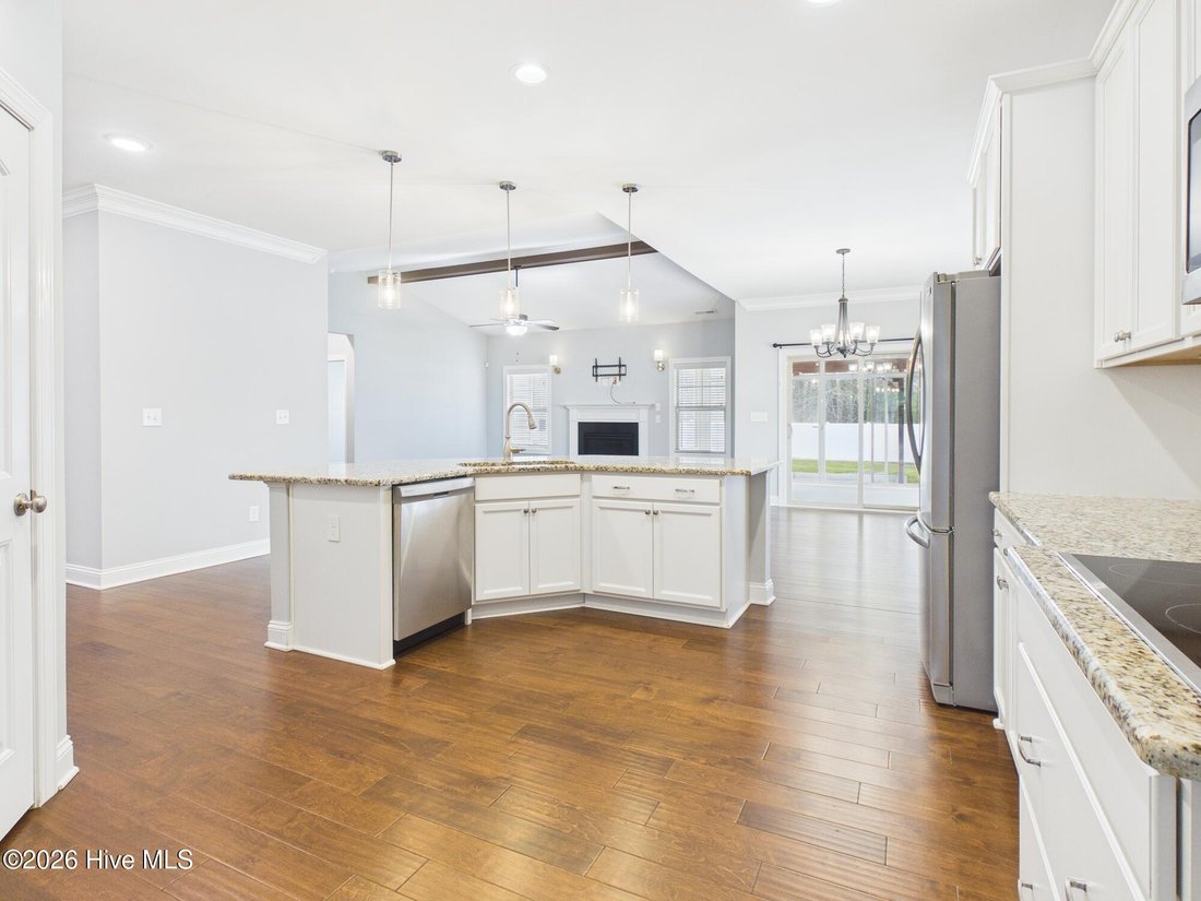 House in Carthage, North Carolina, United States 4 - 18302348