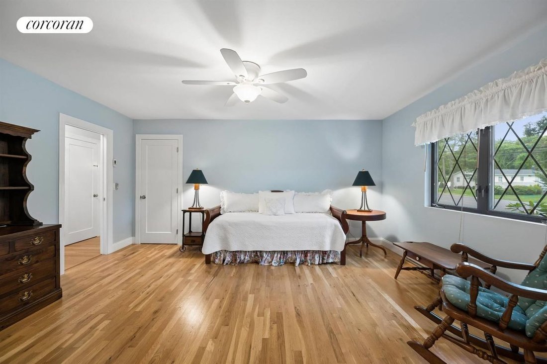 House in Hampton Bays, New York, United States 5 - 18265282