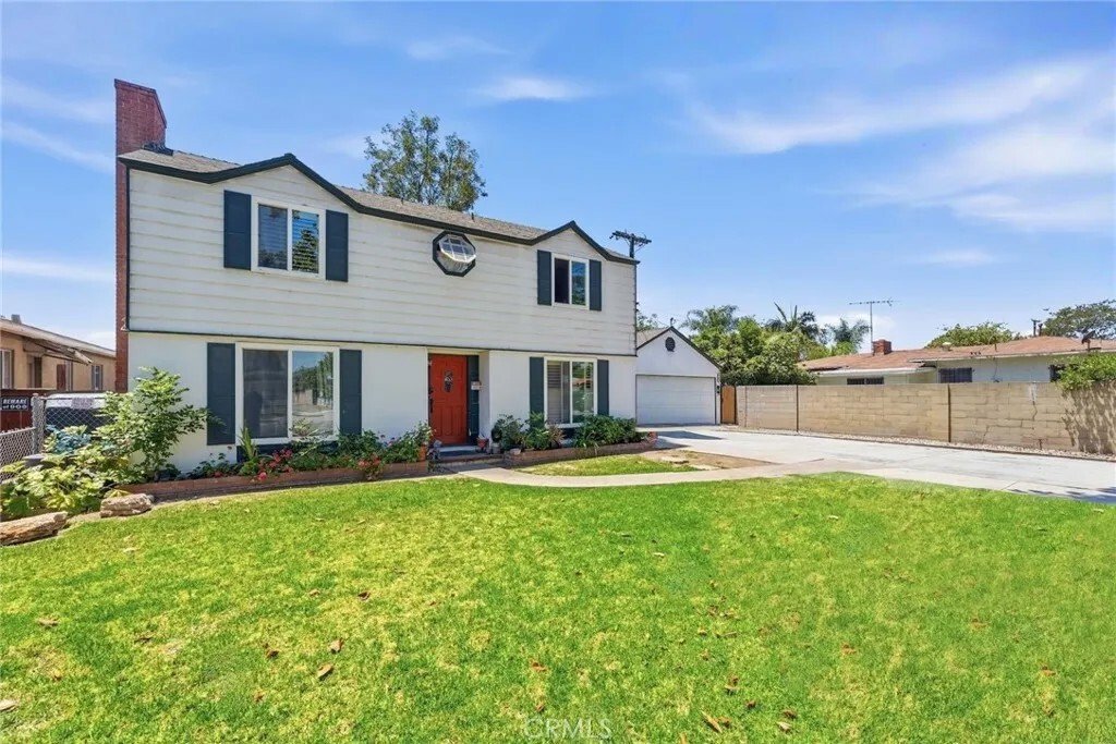 Santa Ana, California, United States 1 - 18301631