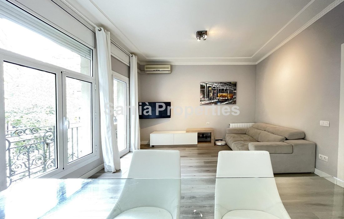 Apartment in Eixample, Barcelona, Spain 1 - 18302311