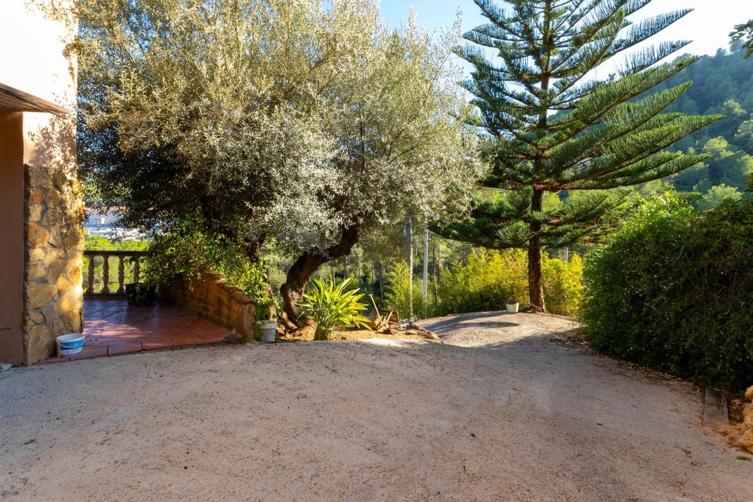 House in Vallirana, Catalonia, Spain 2 - 18300919