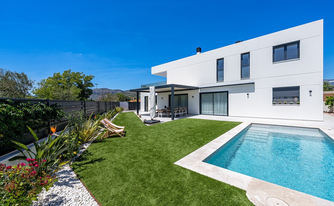 Villa in Bunyola, Balearische Inseln, Spanien 1 - 18298144