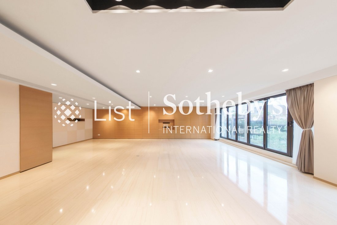 Apartment in Happy Valley, Hong Kong 3 - 18248410