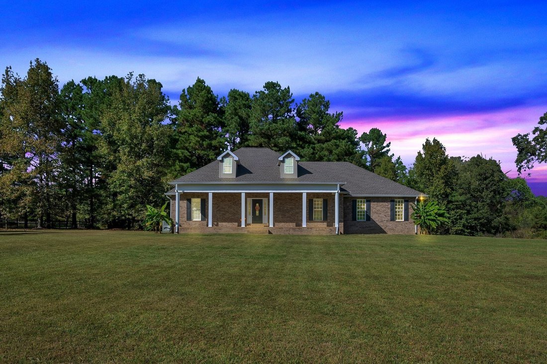 House in McEwen, Tennessee, United States 4 - 18300816