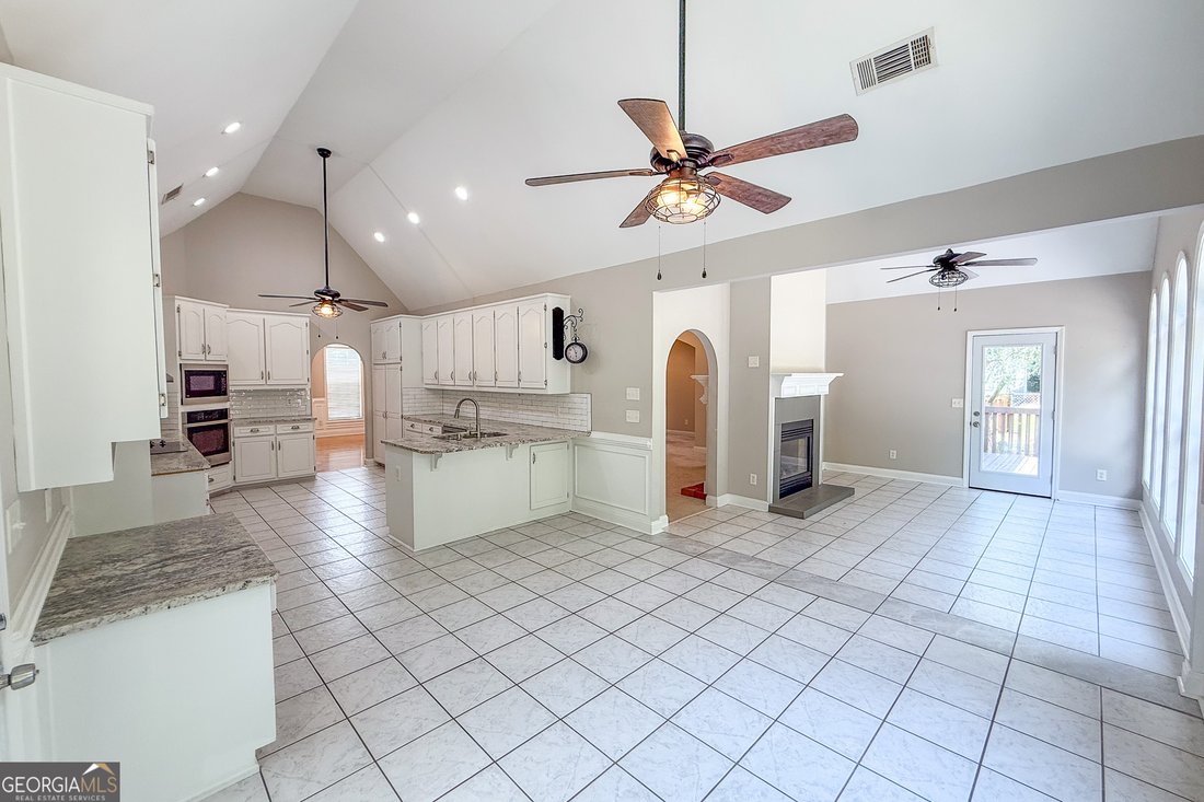 House in Loganville, Georgia, United States 4 - 18301836