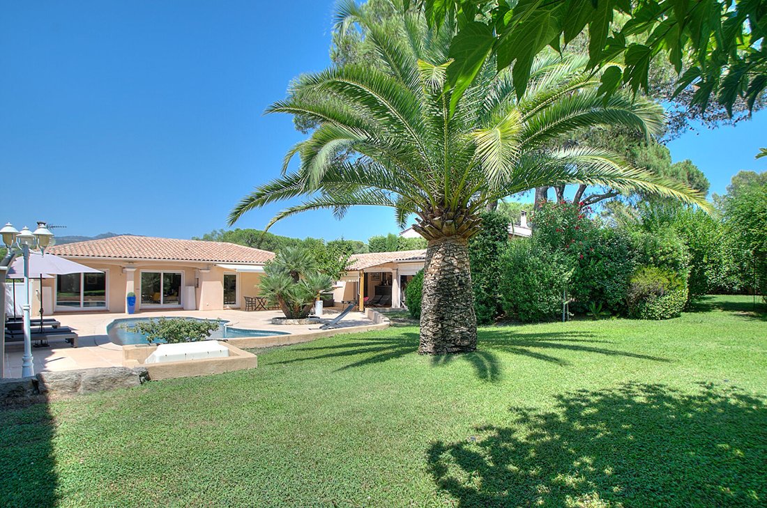Villa in Centre ville, Saint-Raphaël, France 1 - 18302991