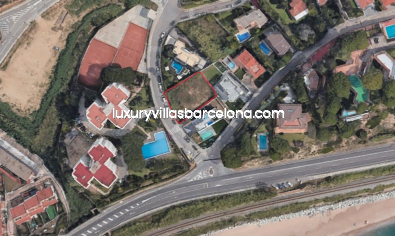 Land in Sant Pol de Mar, Catalonia, Spain 3 - 18299834