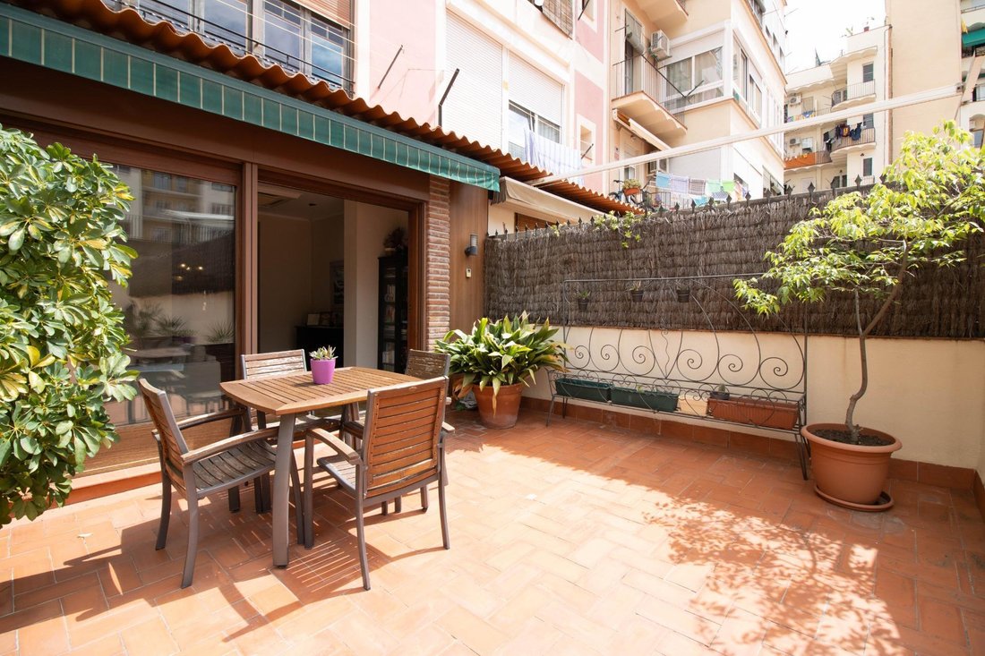 Appartement à Eixample, Barcelone, Espagne 4 - 18302657