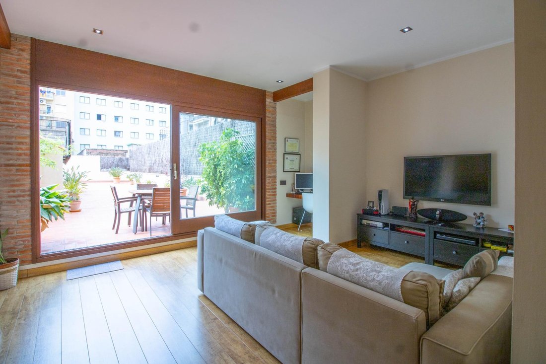 Appartement à Eixample, Barcelone, Espagne 5 - 18302657