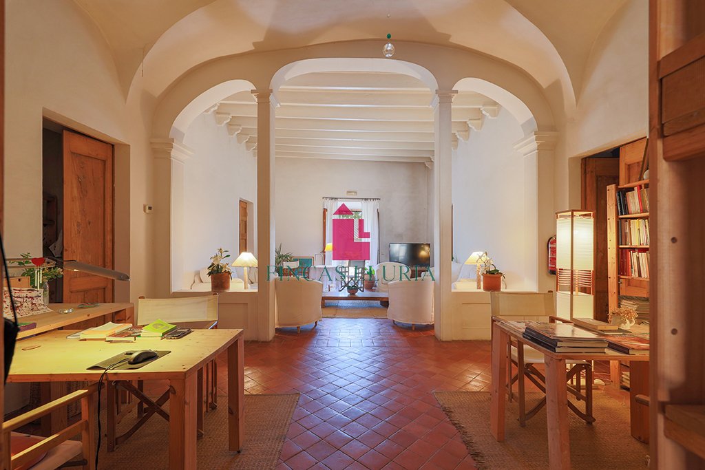 House in Parlava, Catalonia, Spain 1 - 18300350