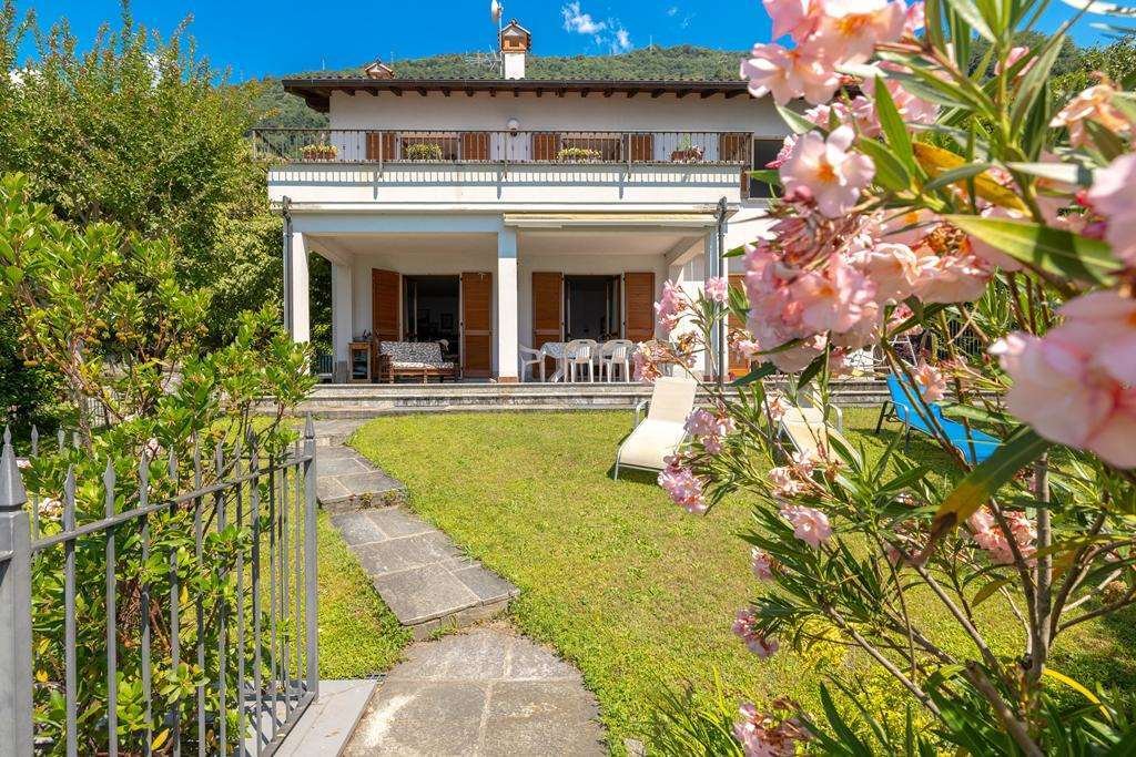 Villa in Gravedona ed Uniti, Lombardy, Italy 4 - 18300643