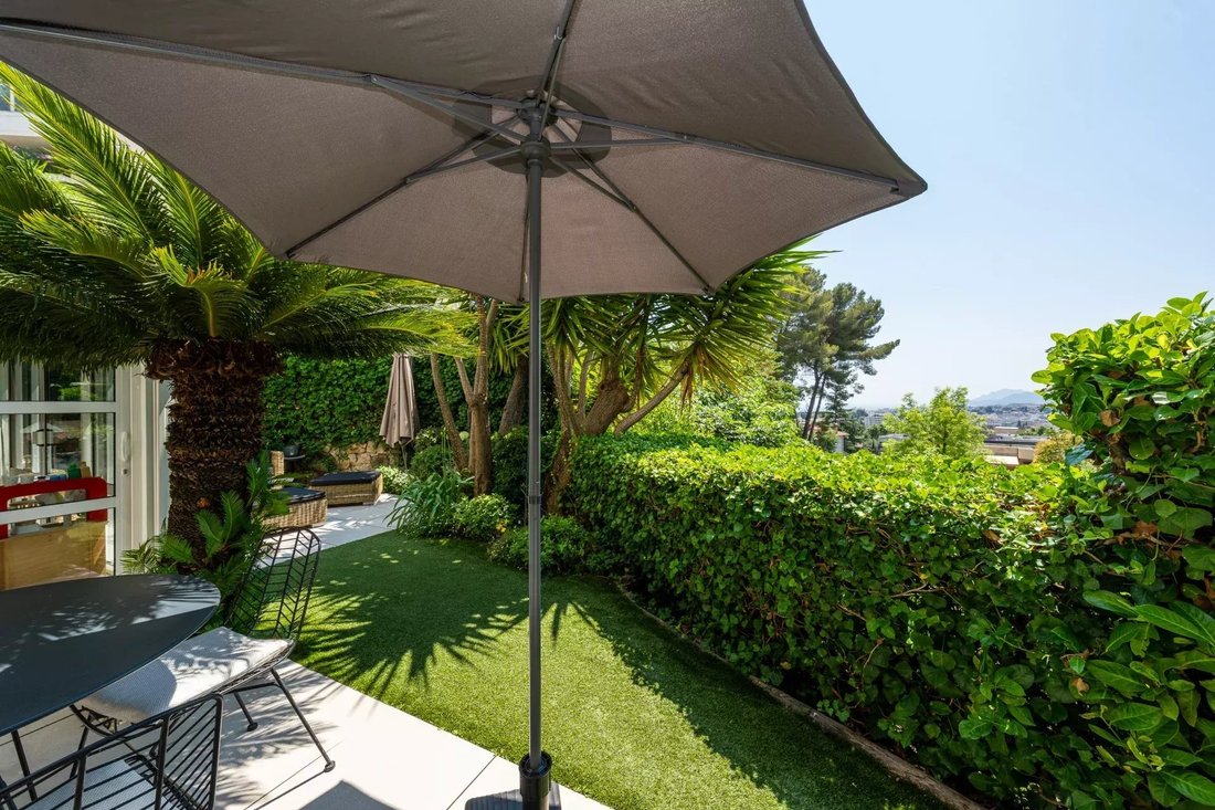 Villa in Collines, Le Cannet, France 3 - 18302133
