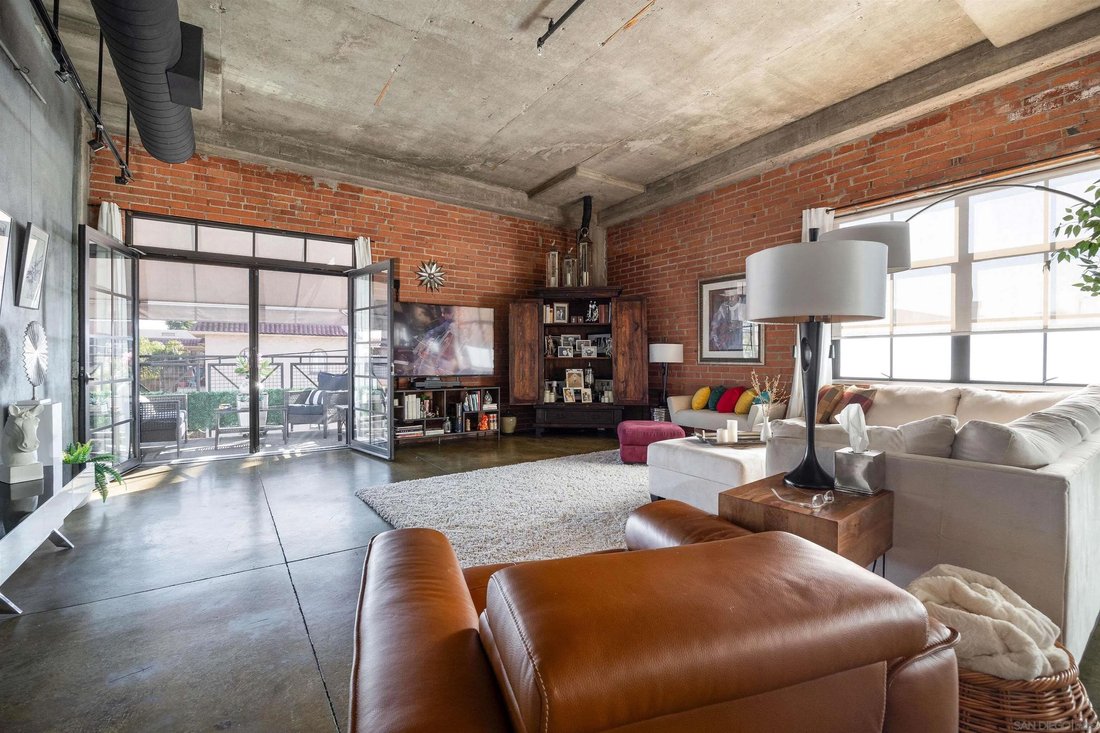 Condo in San Diego, California, United States 2 - 18301645