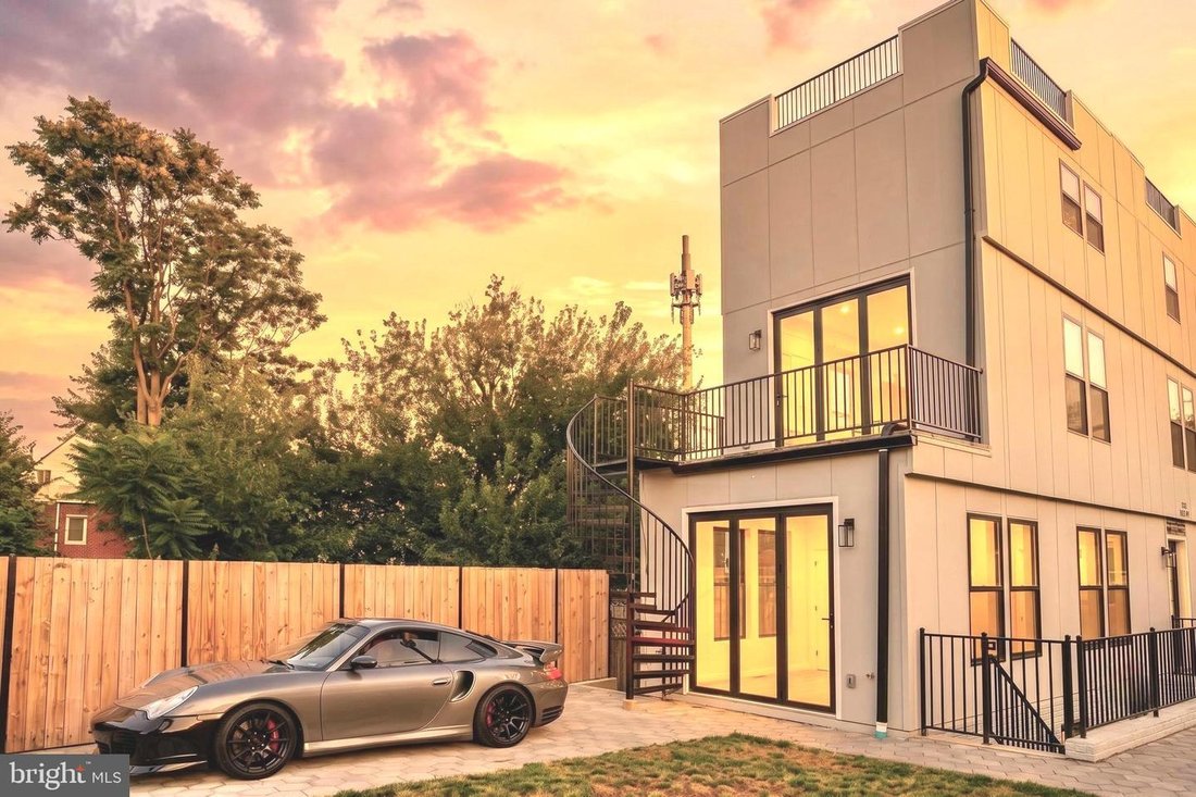 Condo in Washington, District of Columbia, United States 1 - 18302452