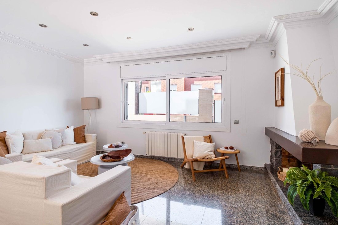 House in Horta-Guinardó, Barcelona, Spain 5 - 18300580