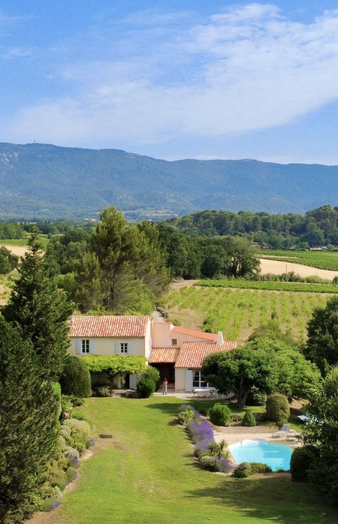 House in Cucuron, Provence-Alpes-Côte d'Azur, France 2 - 17969552