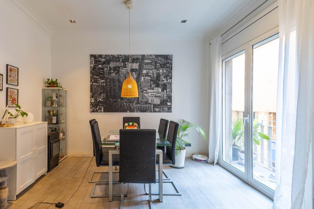 Apartment in Sarrià-Sant Gervasi, Barcelona, Spain 2 - 18302767
