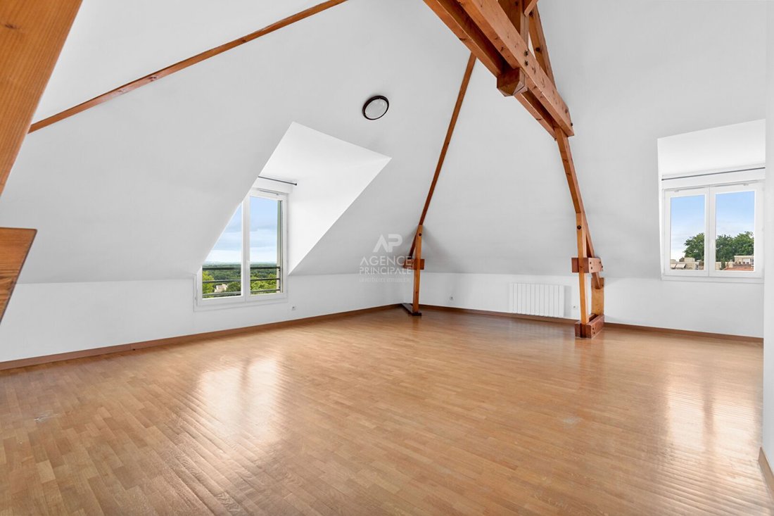 Apartment in Sud, Chambourcy, France 2 - 18301024