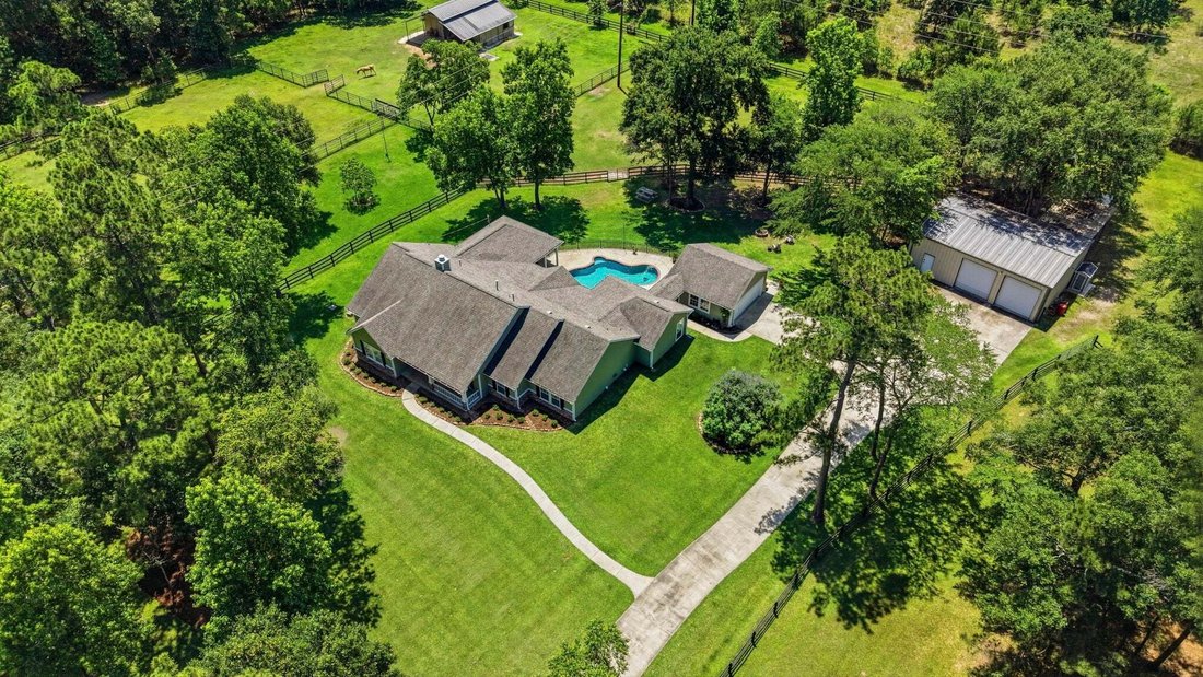 House in Magnolia, Texas, United States 1 - 18298524