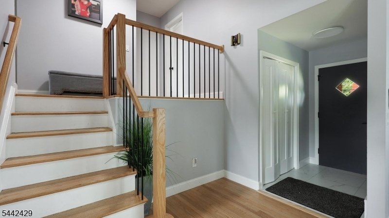 House in Linden, New Jersey, United States 5 - 18297986