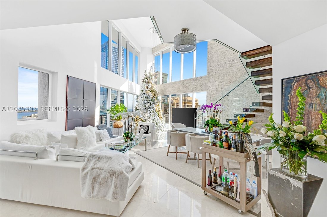 Condo in Miami, Florida, United States 1 - 18301526