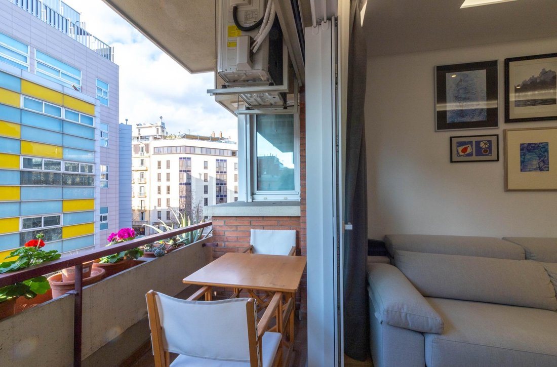 Apartment in Eixample, Barcelona, Spain 2 - 18302414