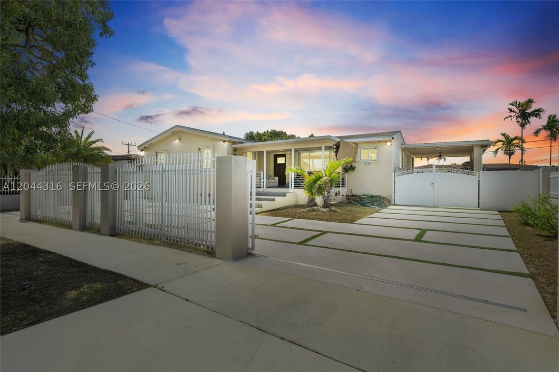 House in Miami, Florida, United States 1 - 18301530