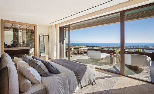Villa in Benahavis, Andalusia, Spain 1