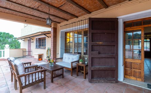 Finca in Abrera, Catalonia, Spain 1