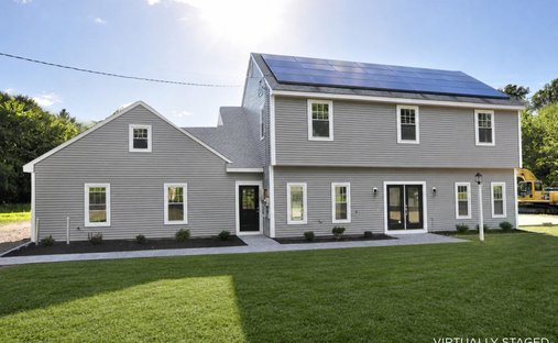 House in Berlin, Connecticut, United States 1