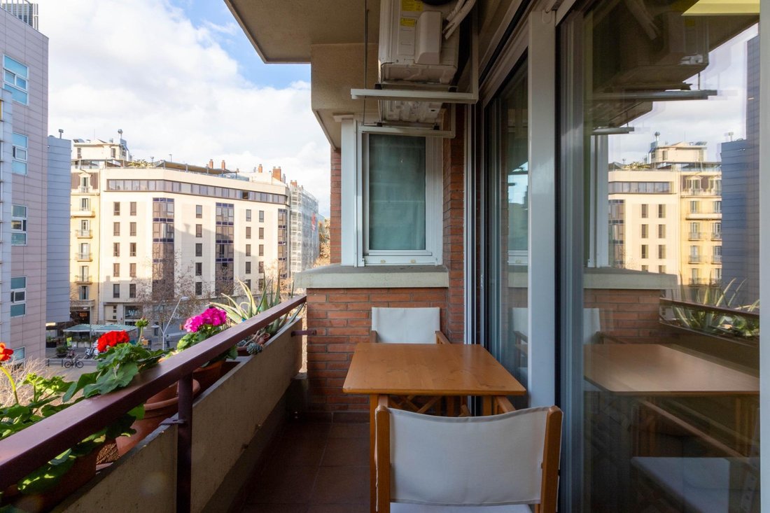 Apartment in Eixample, Barcelona, Spain 3 - 18302414