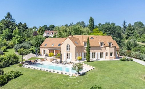 Haus in Forêt, Saint-Germain-en-Laye, Frankreich 1