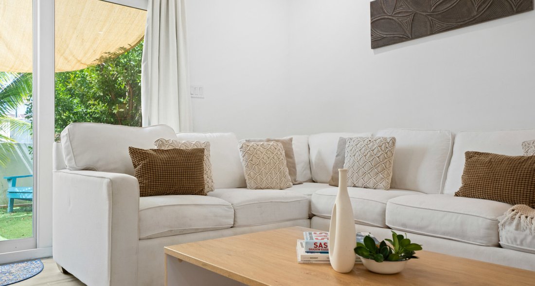 Apartment in Bodden Town, Bodden Town, Cayman Islands 5 - 18302811