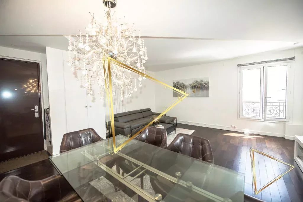 Apartment in Les Halles, Paris 1er Arrondissement, Paris 3 - 17985770