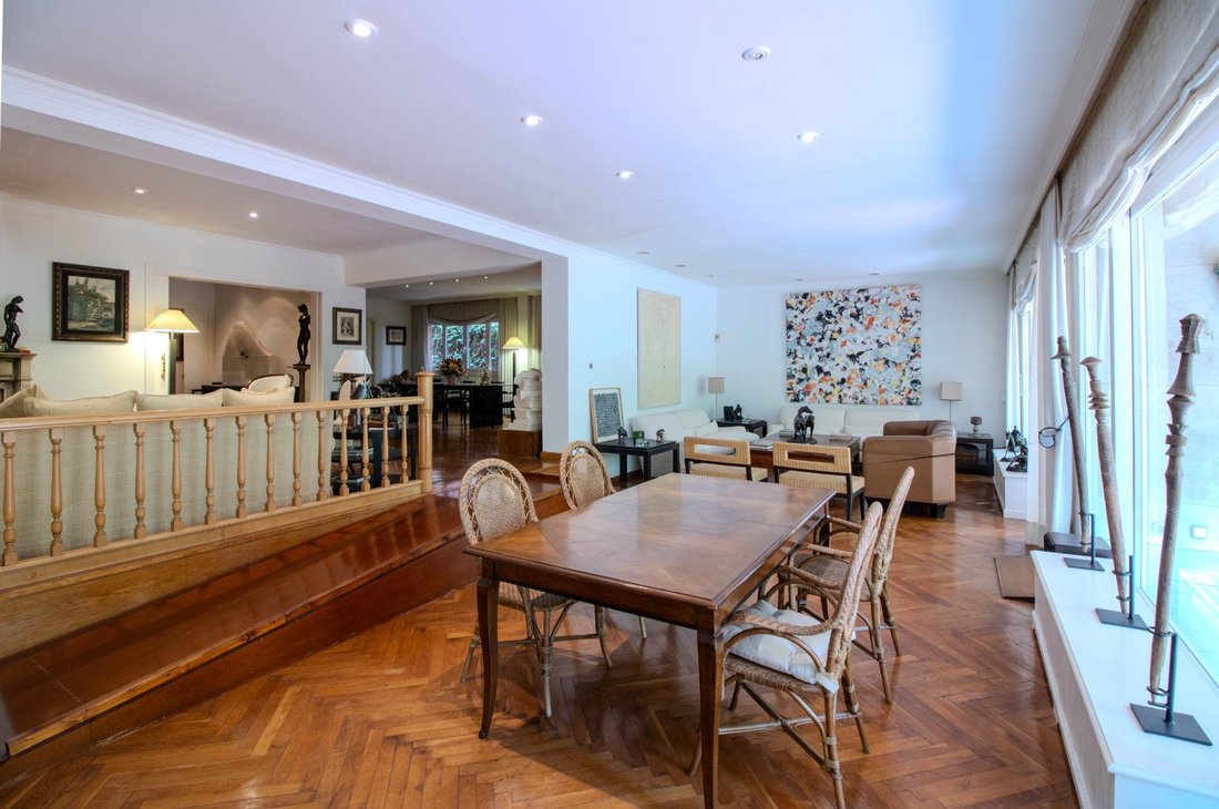 Apartment in Sarrià-Sant Gervasi, Barcelona, Spain 5 - 18302137