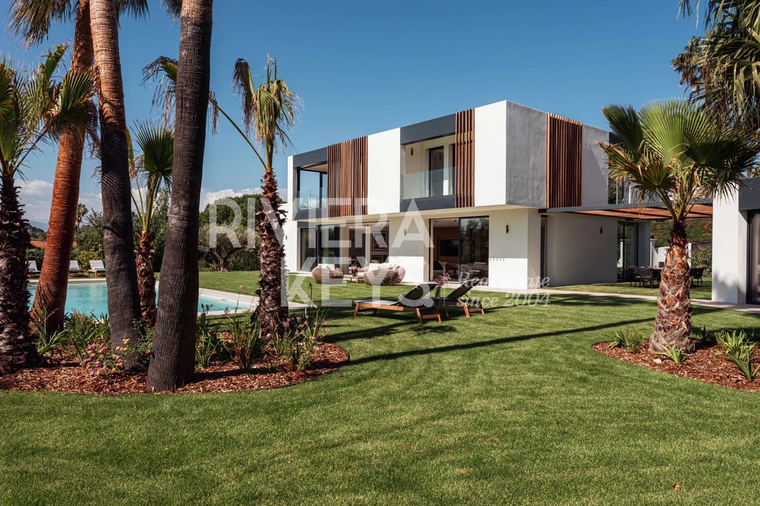 Villa in Antibes, Provence-Alpes-Côte d'Azur, France 4 - 18298773