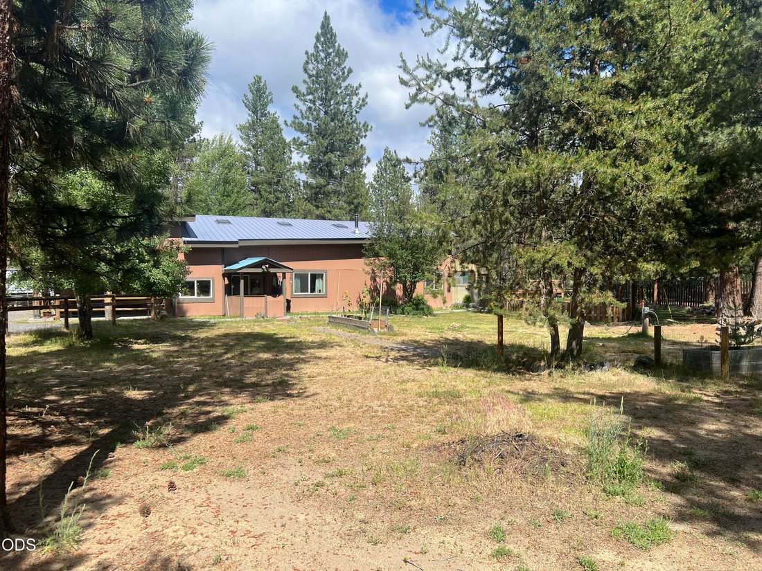 House in La Pine, Oregon, United States 2 - 18301431