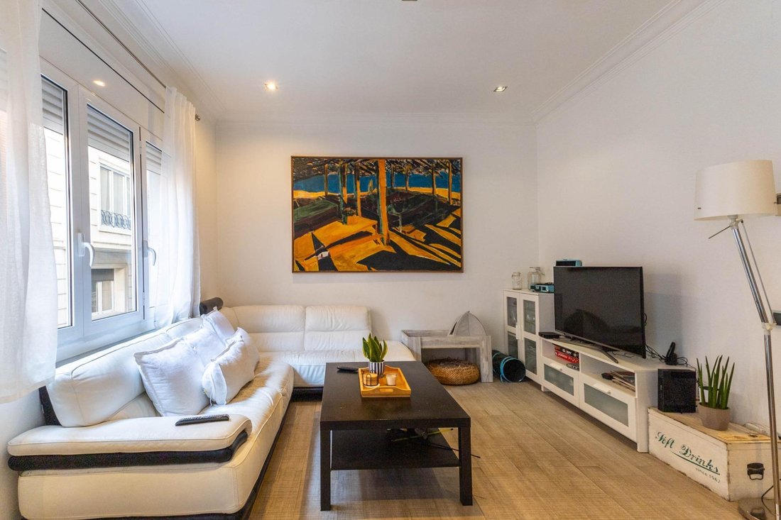 Apartment in Sarrià-Sant Gervasi, Barcelona, Spain 1 - 18302767