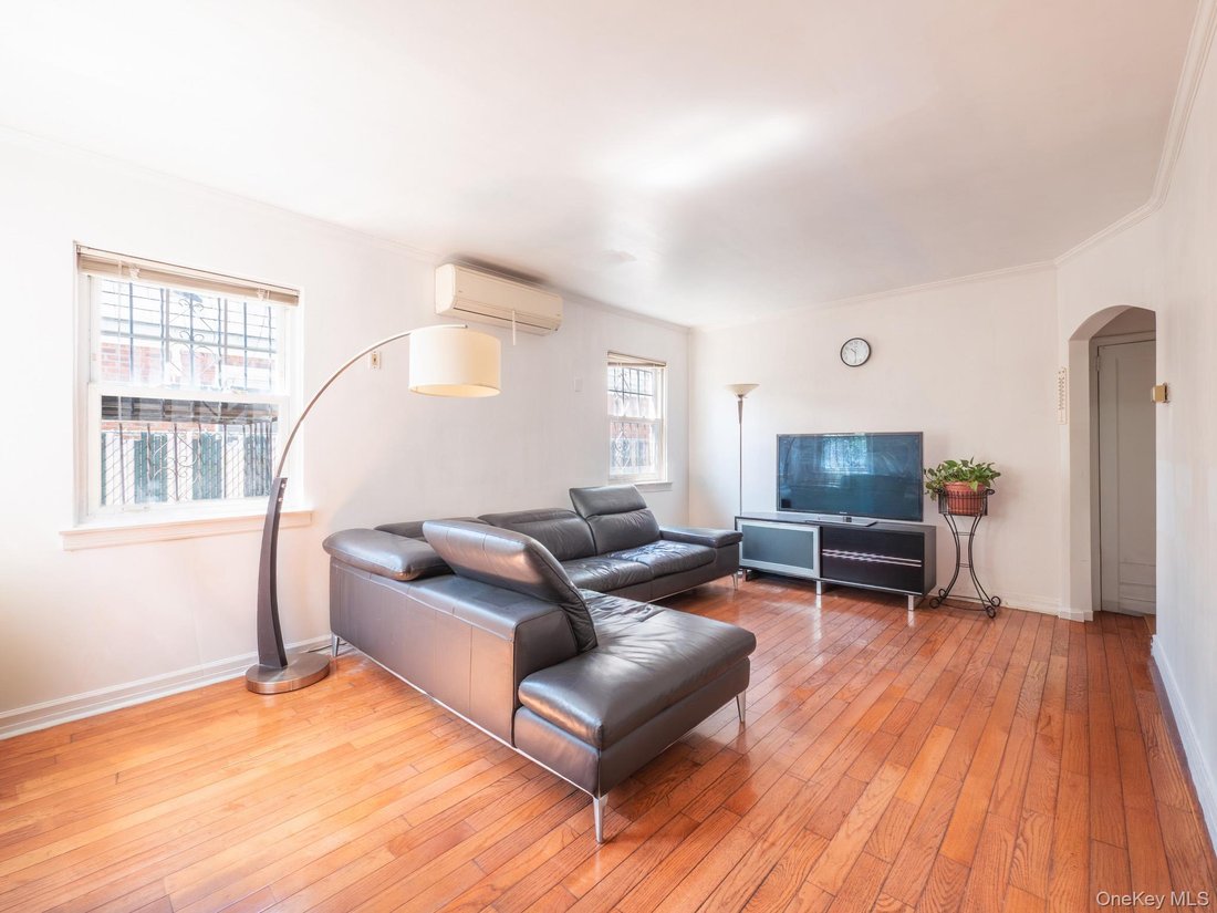 House in New York, New York, United States 4 - 18301698