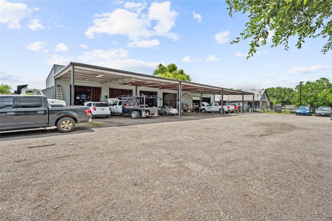 House in Rosenberg, Texas, United States 1 - 18302067