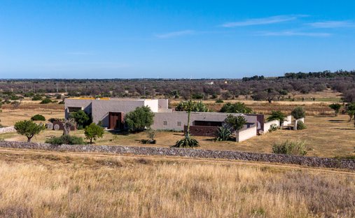 Villa in Center, Carovigno, Apulia 1